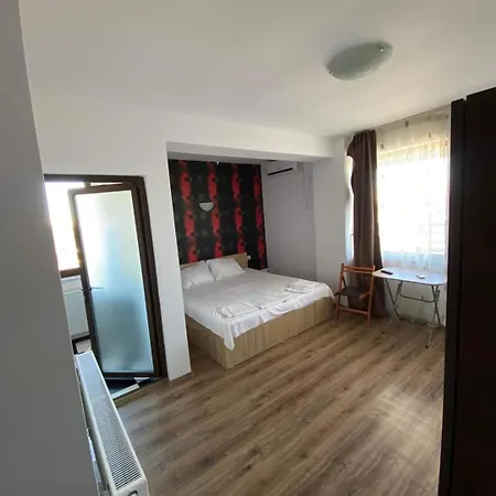 Studioapartment Luxor Отель