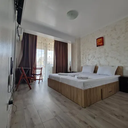 Studioapartment Luxor 3*